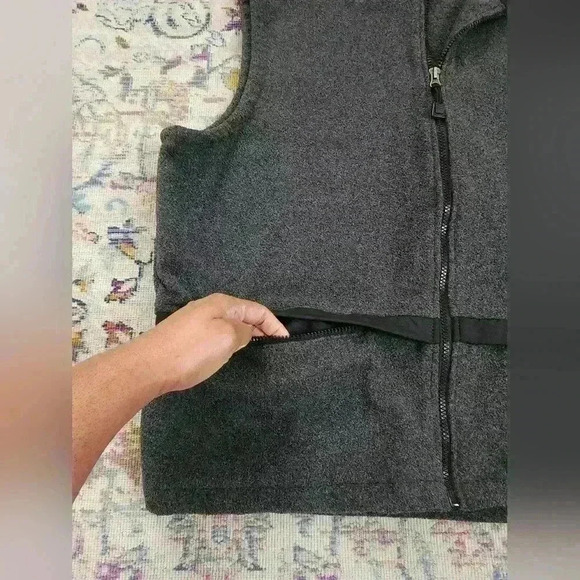 ProActive Men Heather Grey Full Zip Up Hidden Pocket Durable Outdoor Vest, sz LG - Picture 7 of 9